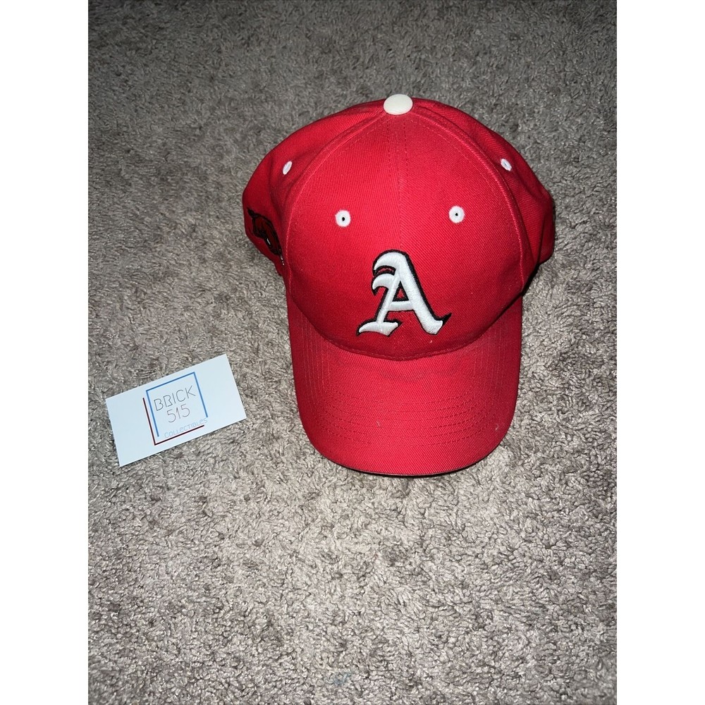 Vintage Arkansas Razorbacks Men’s Adjustable Hat HMI Red Embroidered NCAA Used
